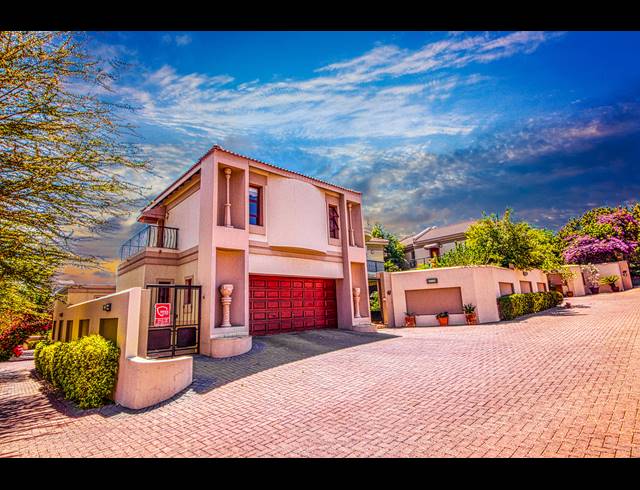 4 BEDROOM CLUSTER FOR SALE IN BRYANSTON